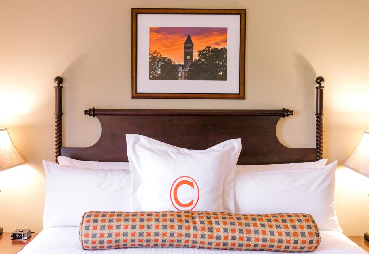 F. Martin Hotel 3*