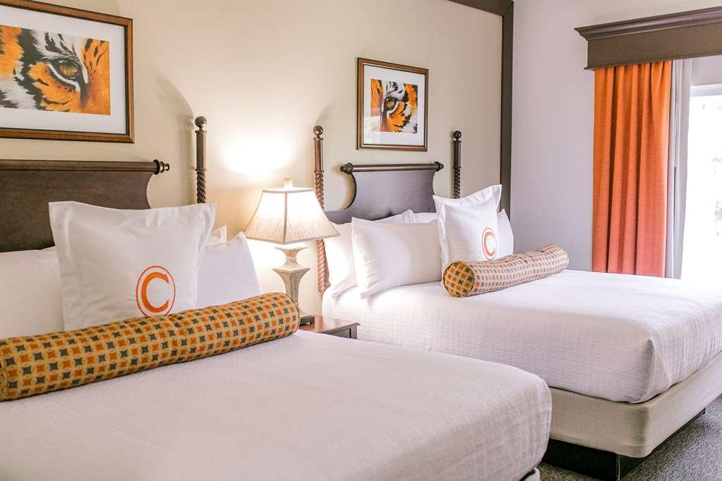 F. Martin Hotel 3*