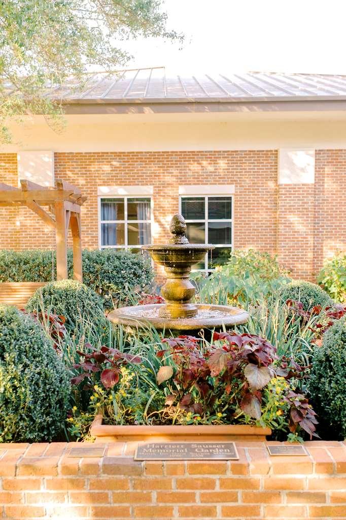 Hotel F. Martin Clemson